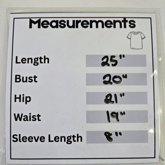 New Women’s “Tis the Season” Football Graphic T-Shirt – Size Medium - Picture 6 of 6